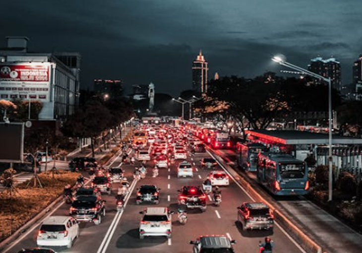 Требуются ли по закону светодиодные габаритные огни?